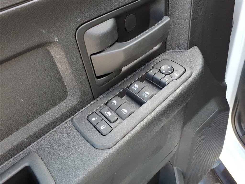 New 2026 RAM 5500 Tradesman w/ Chrome Appearance Group AWD/4WD image 29