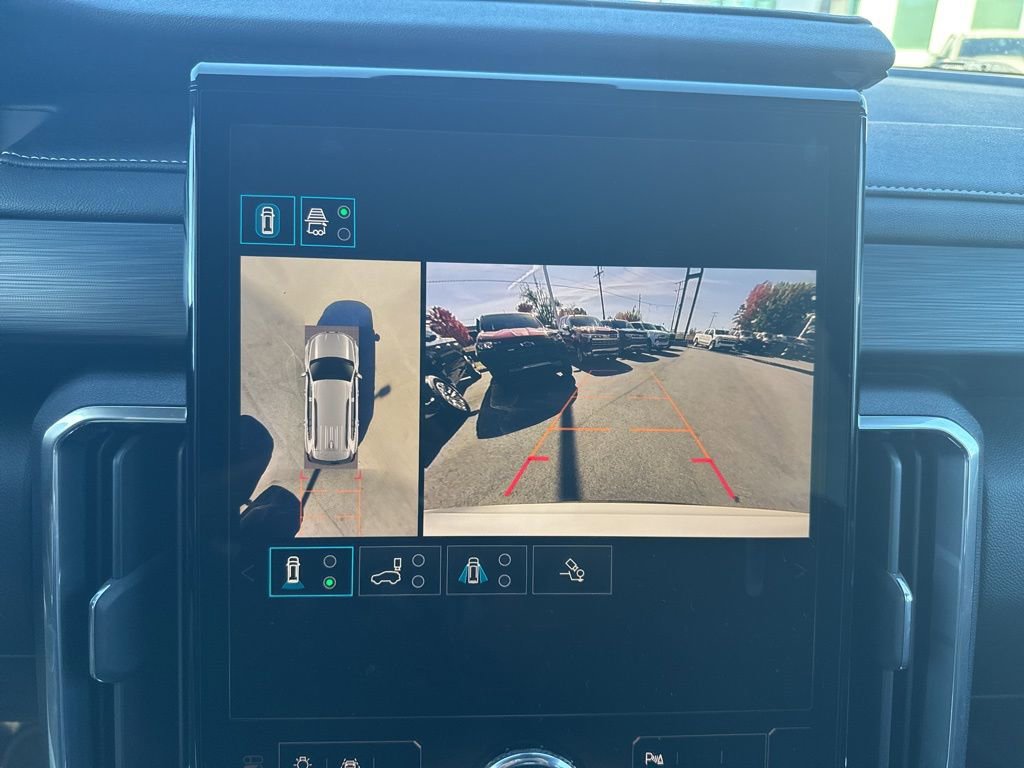 Used 2025 GMC Acadia Elevation FWD image 20