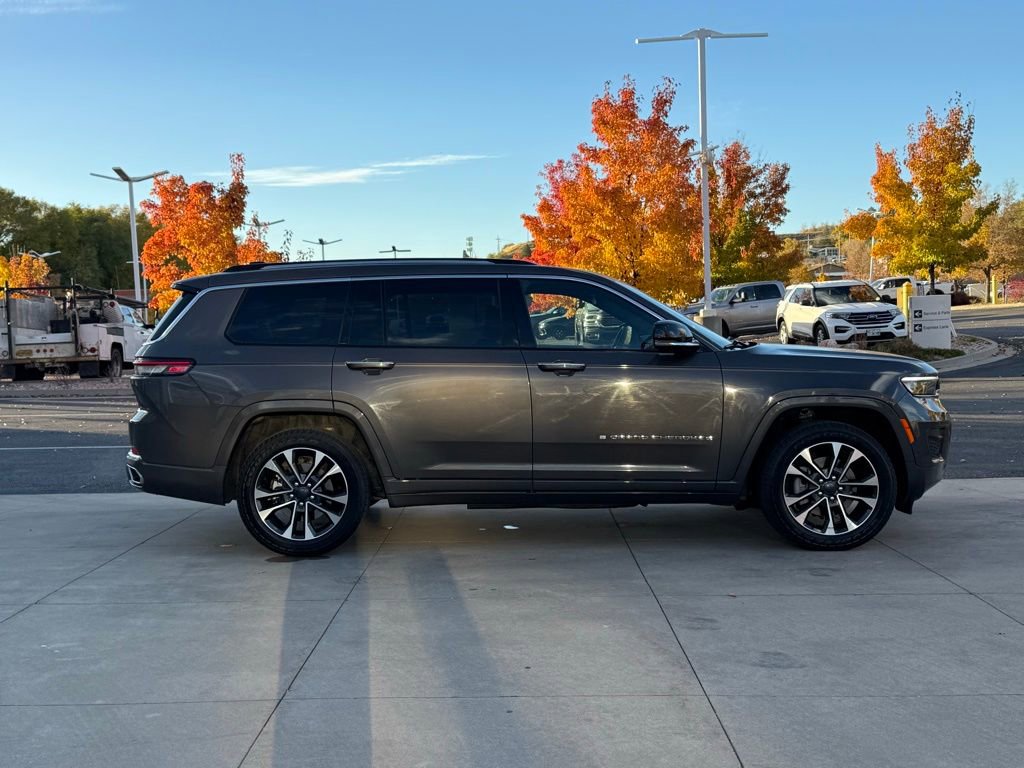 Used 2024 Jeep Grand Cherokee L Overland w/ Trailer Tow Package image 7