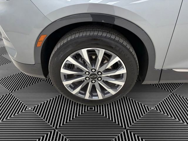 Used 2023 Chevrolet Blazer Premier image 9