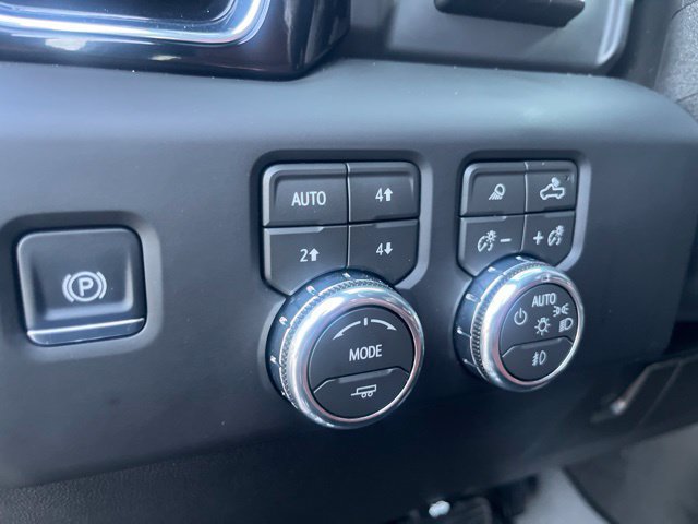 Used 2026 GMC Sierra 2500 Denali Ultimate AWD/4WD image 13