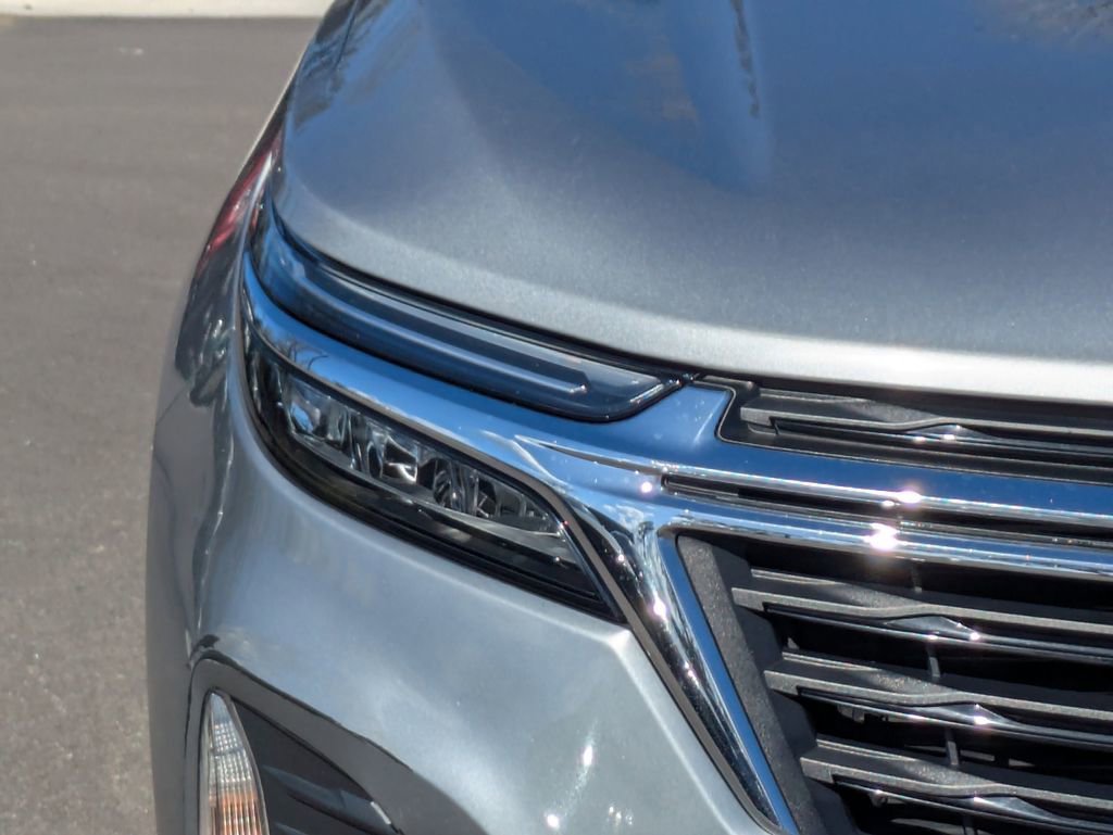 Used 2024 Chevrolet Equinox LT FWD image 9