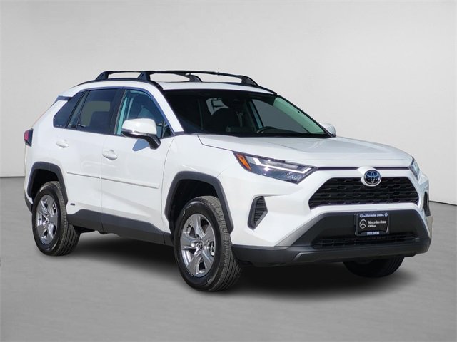 Used 2025 Toyota RAV4 XLE image 1