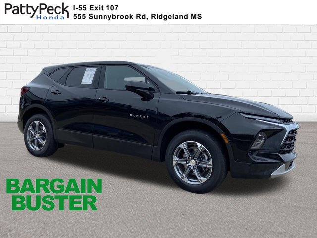 Used 2025 Chevrolet Blazer LT