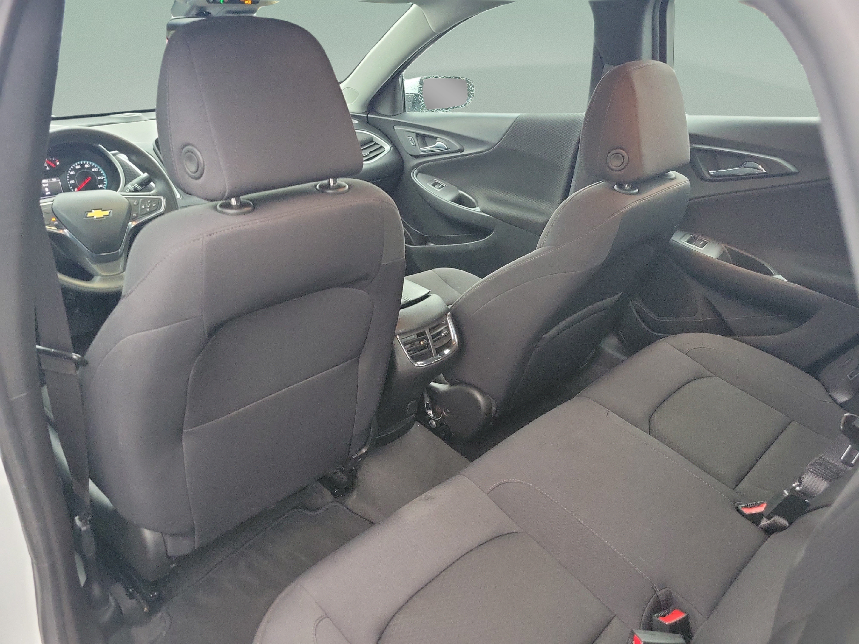 Used 2024 Chevrolet Malibu LT FWD image 12