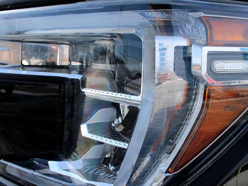 Used 2019 GMC Sierra 1500 4x4 Crew Cab image 8