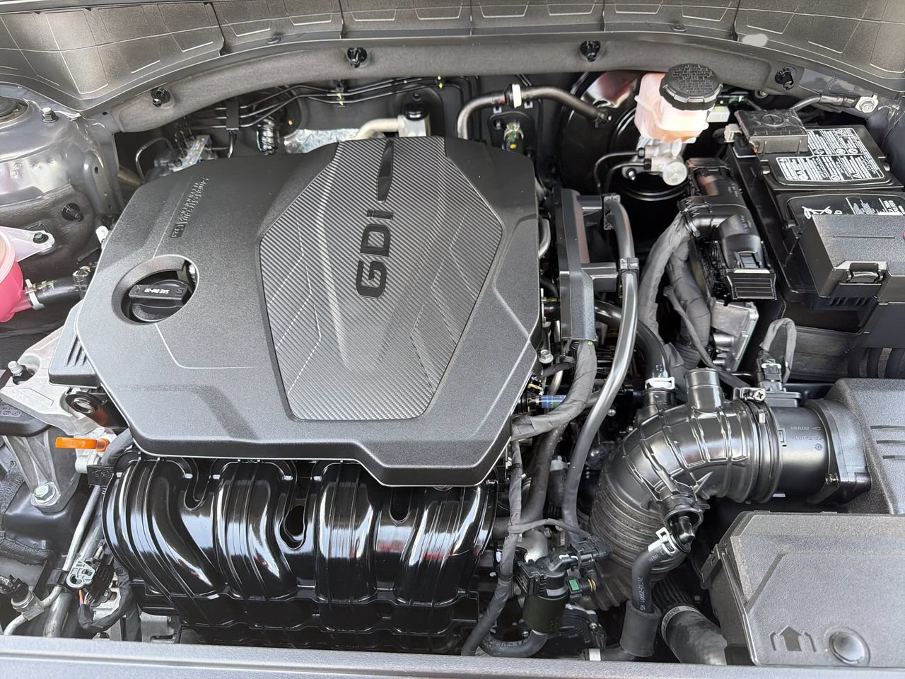Used 2025 Kia Sorento S FWD image 10