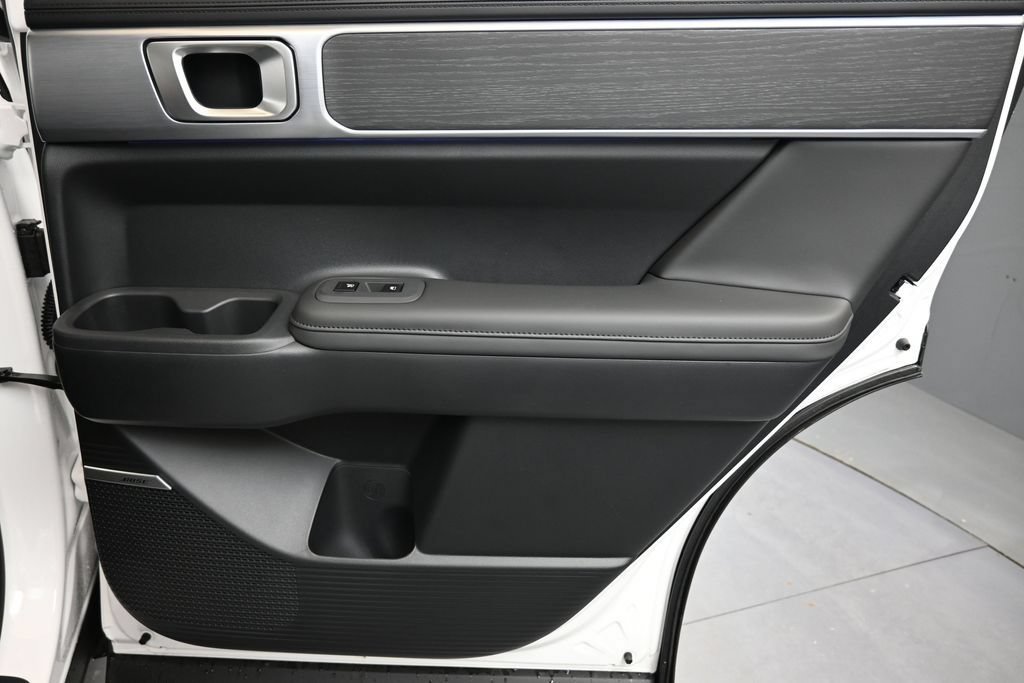 New 2026 Hyundai Santa Fe Limited AWD/4WD image 14