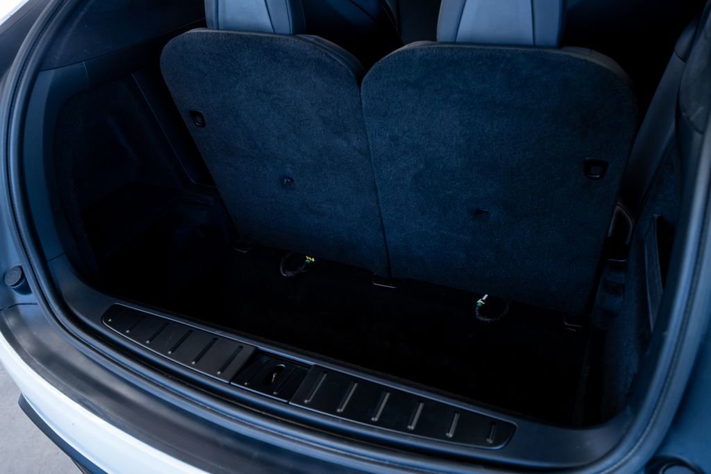 Used 2022 Tesla Model X Plaid image 52