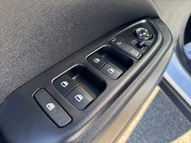 Certified 2026 Hyundai Venue SEL image 12