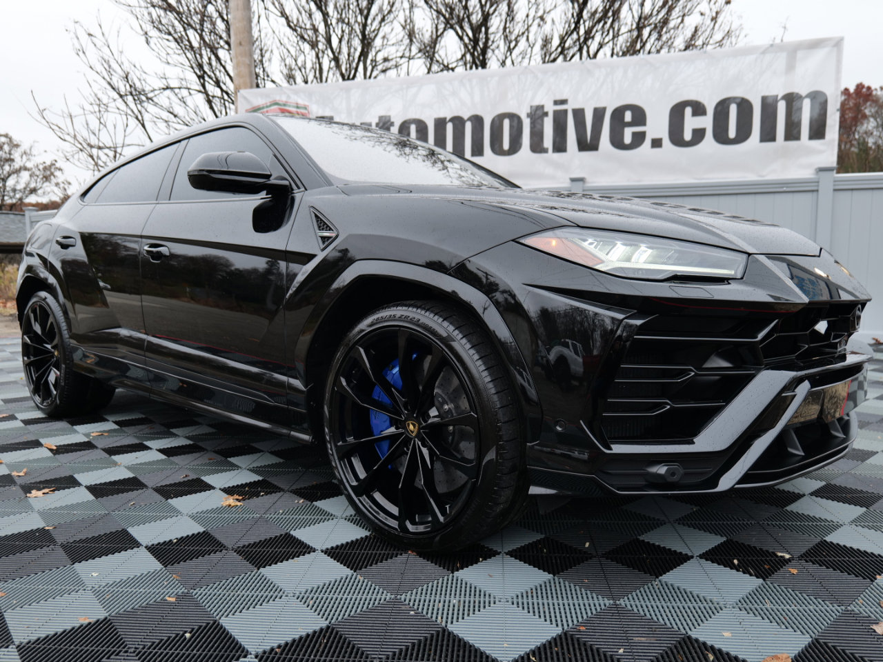 Used 2021 Lamborghini Urus image 92