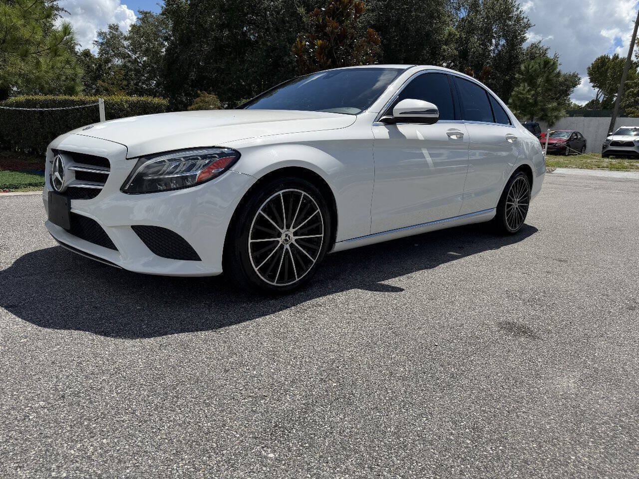 Used 2019 Mercedes-Benz C 300 Sedan image 3