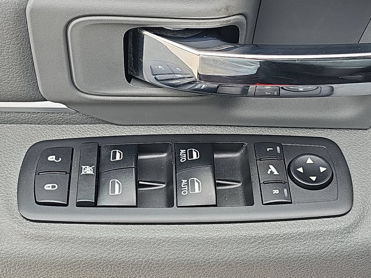 Used 2019 RAM 1500 Big Horn AWD/4WD image 31