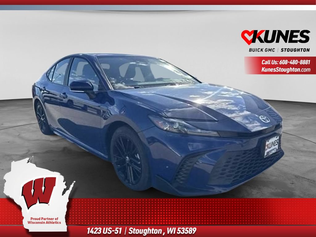 Used 2025 Toyota Camry SE FWD video 1