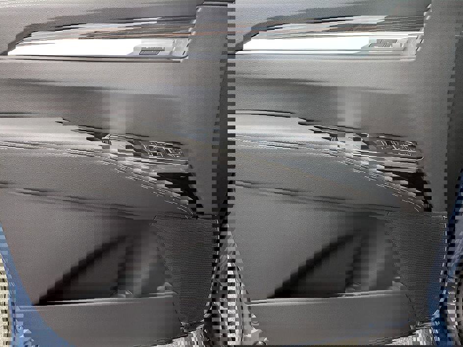 New 2026 Cadillac Escalade Luxury w/ Touring Package image 13