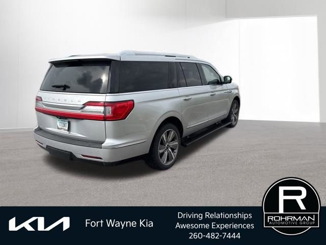 Used 2018 Lincoln Navigator L Reserve w/ Technology Package image 5