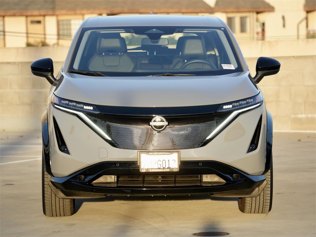 Used 2024 Nissan Ariya AWD image 3