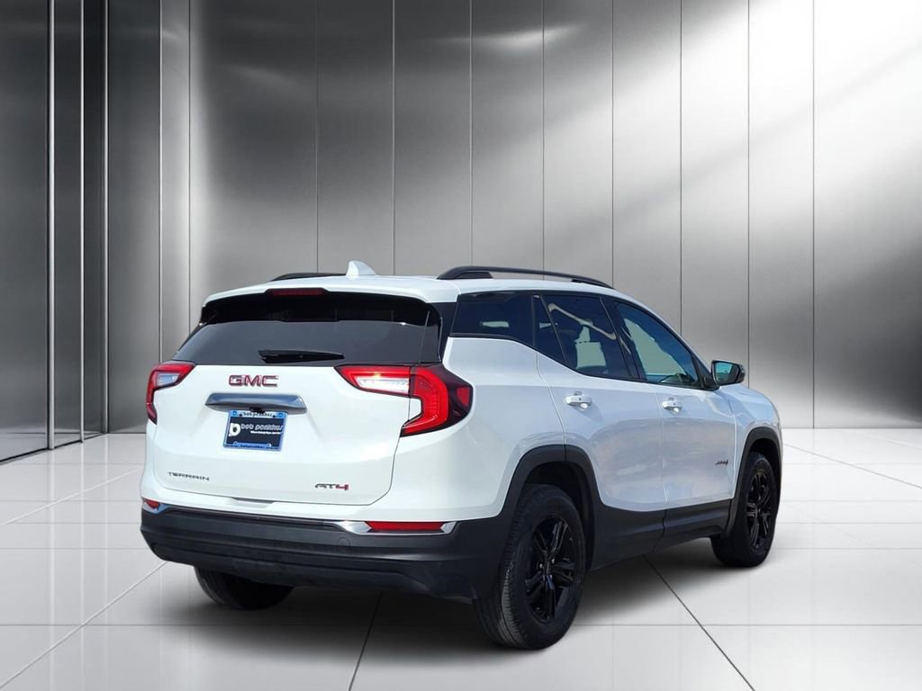 Used 2023 GMC Terrain AT4 image 24