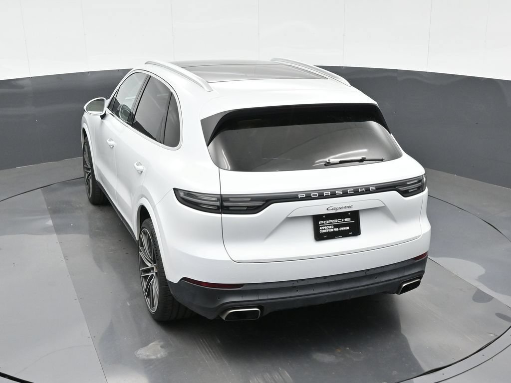 Certified 2022 Porsche Cayenne AWD/4WD image 28
