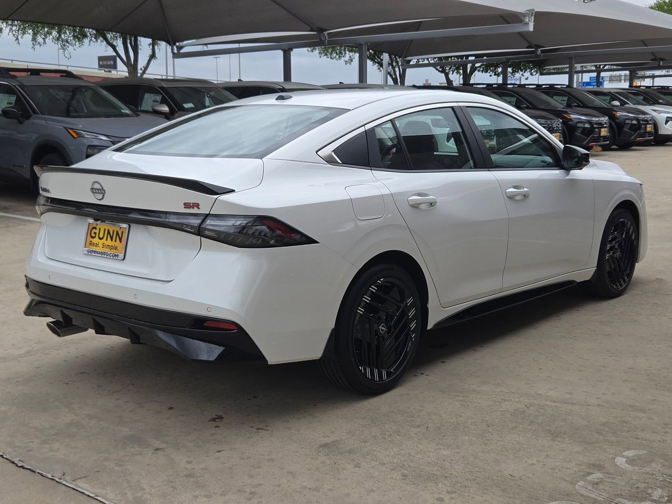 New 2026 Nissan Sentra SR image 3