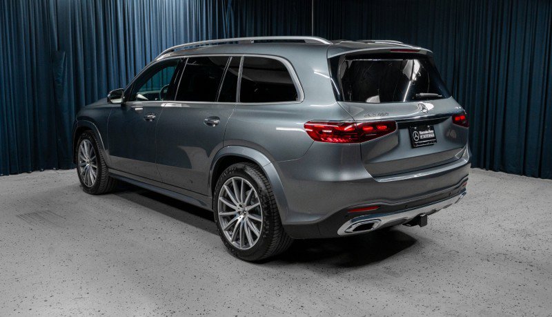 Certified 2025 Mercedes-Benz GLS 450 4MATIC image 10