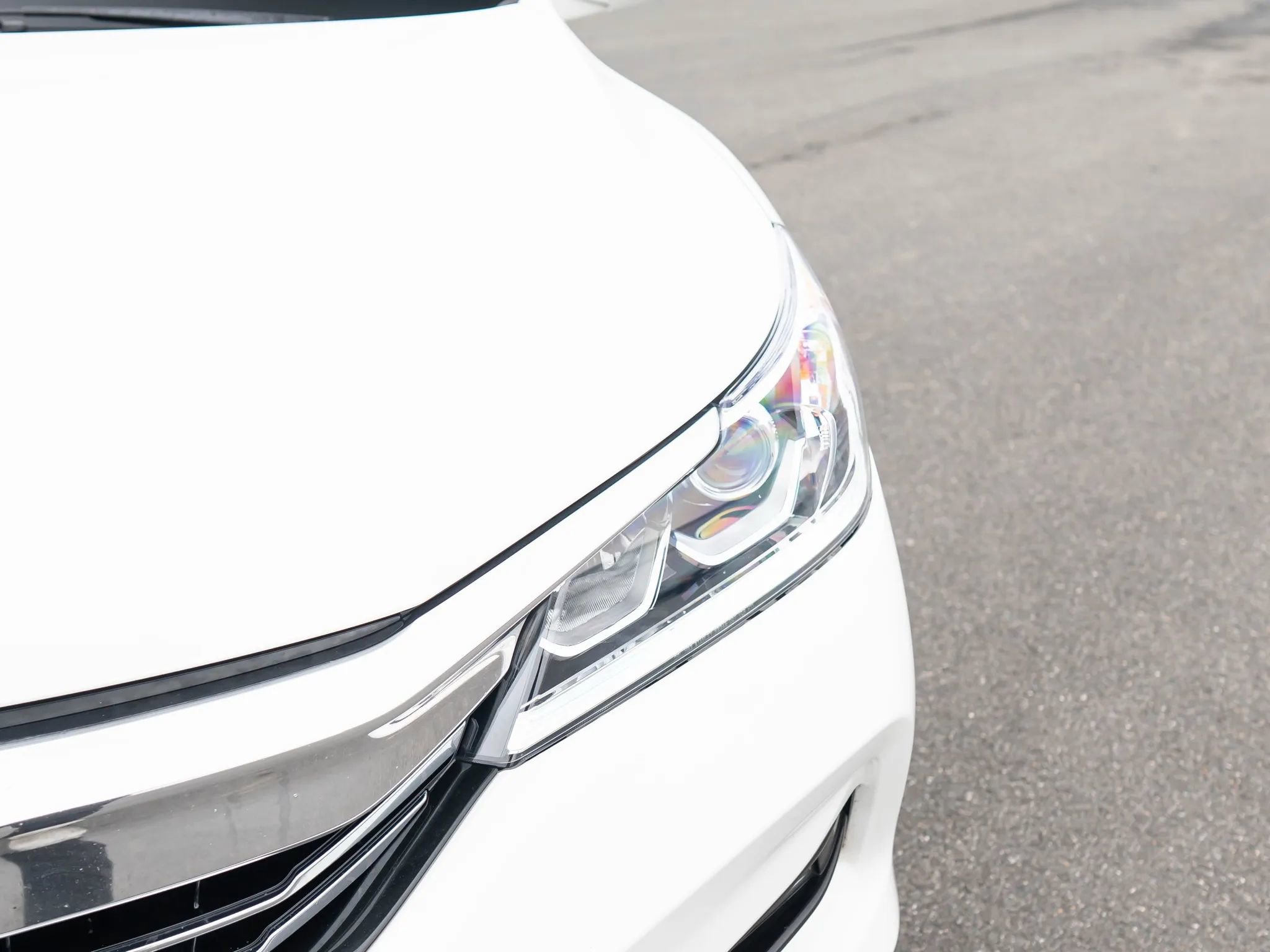 Used 2017 Honda Accord EX-L image 10