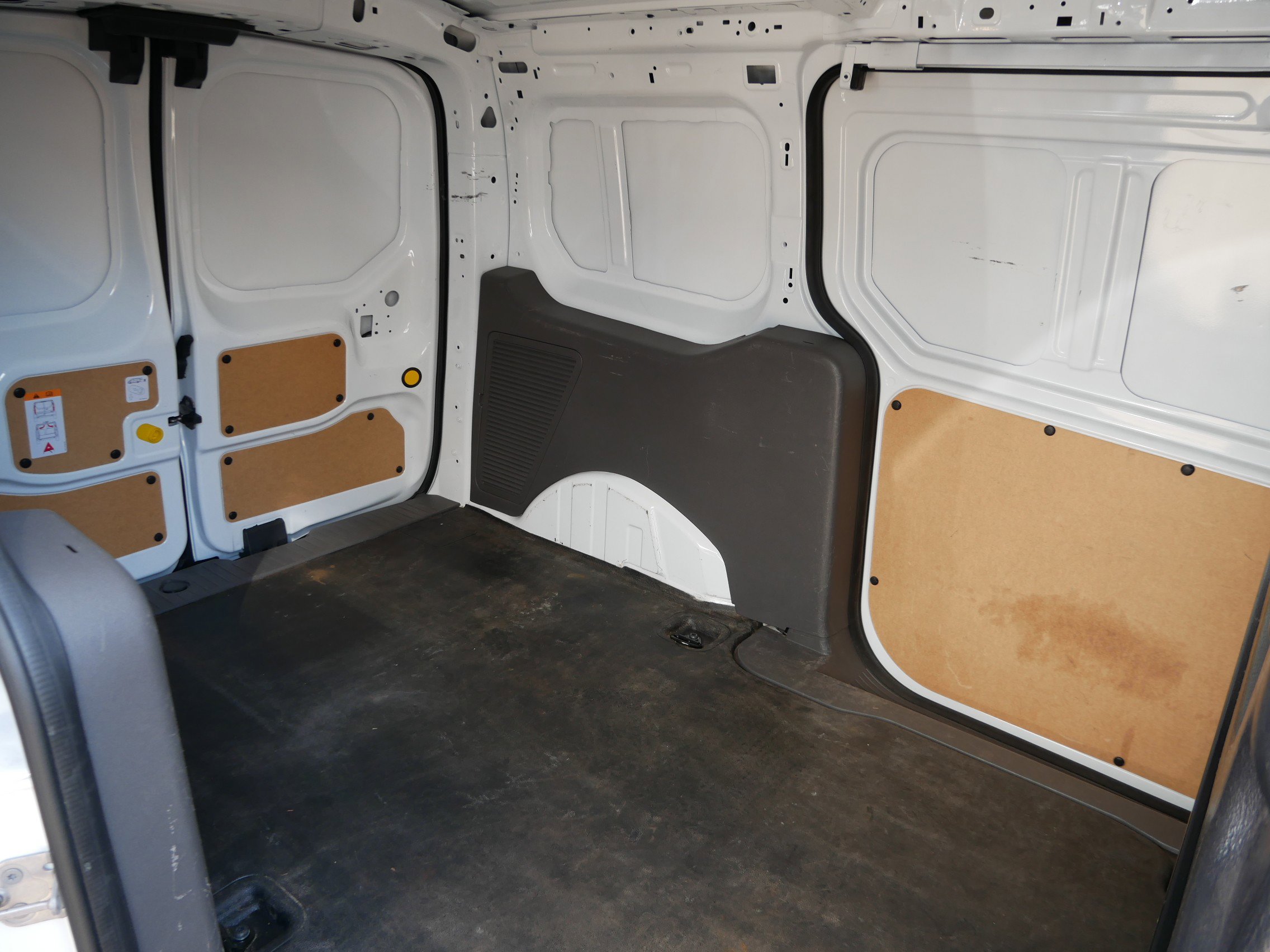 Certified 2023 Ford Transit Connect XL image 24