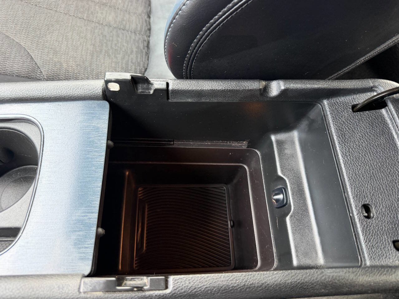 Used 2016 Chrysler 200 S w/ Comfort Group image 49