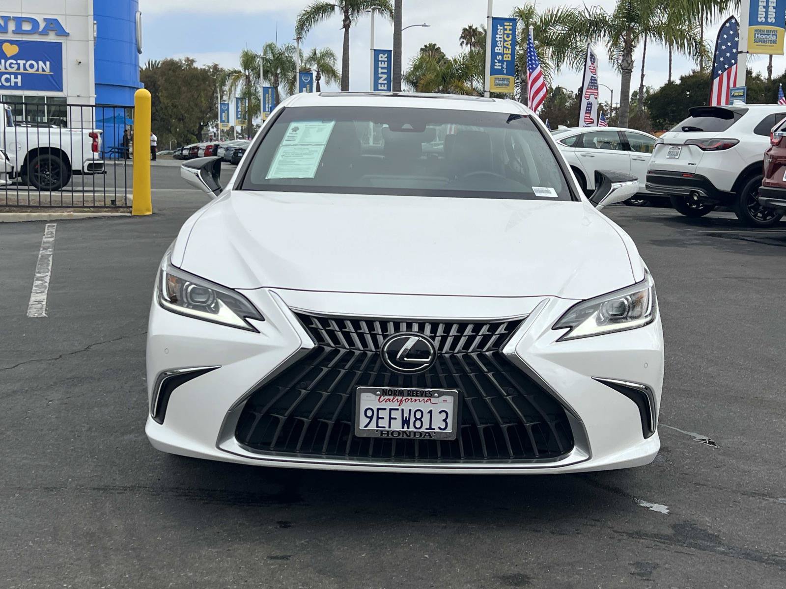 Used 2023 Lexus ES 350 w/ Premium Package FWD image 4