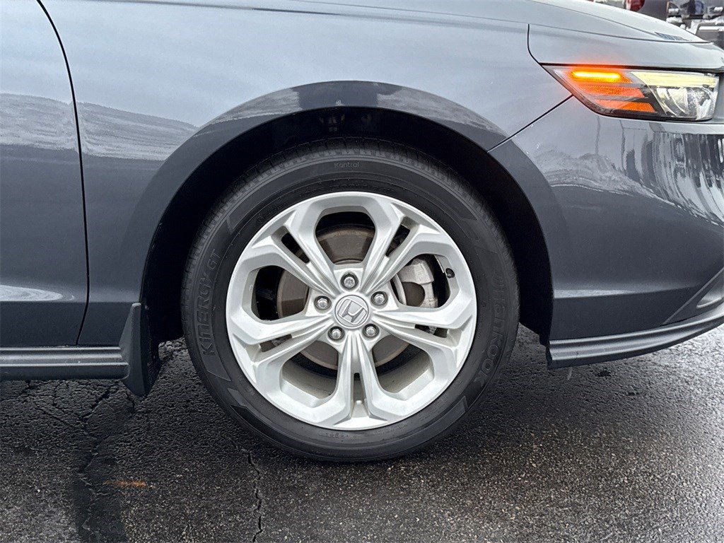 Certified 2023 Honda Accord LX image 13