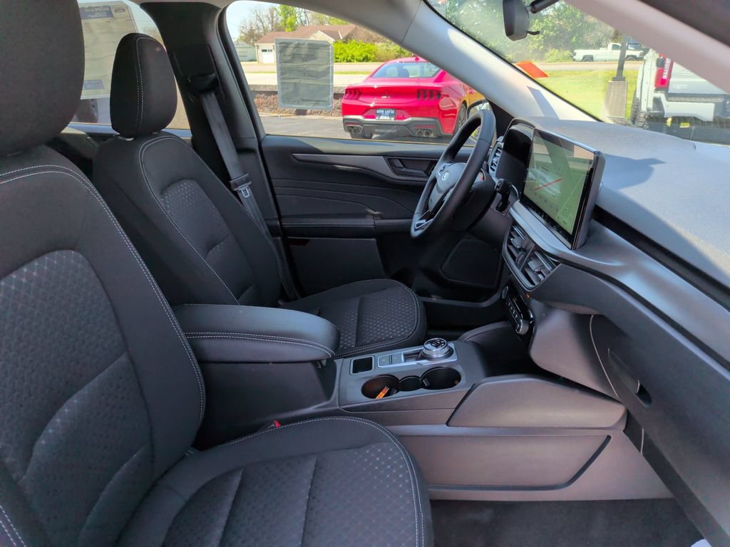 New 2026 Ford Escape Active w/ Tech Pack #1 AWD/4WD image 9