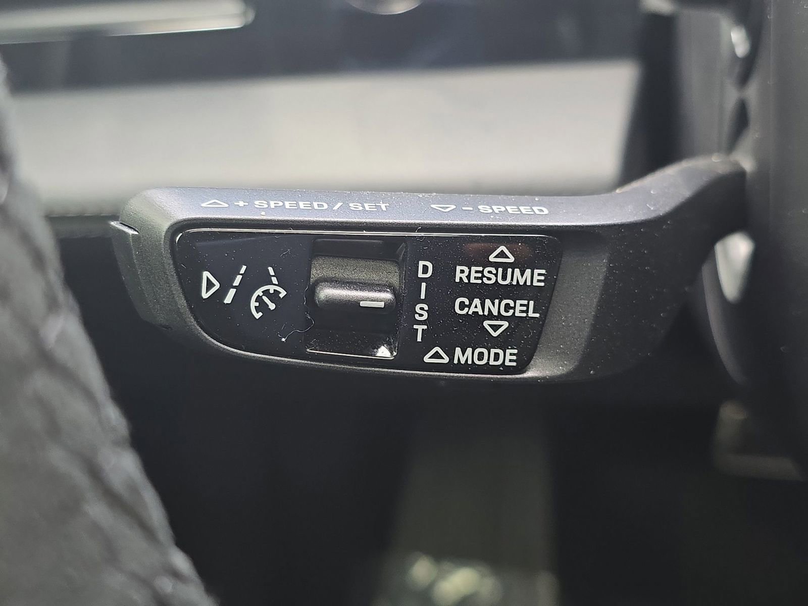 Certified 2023 Porsche Taycan GTS image 25