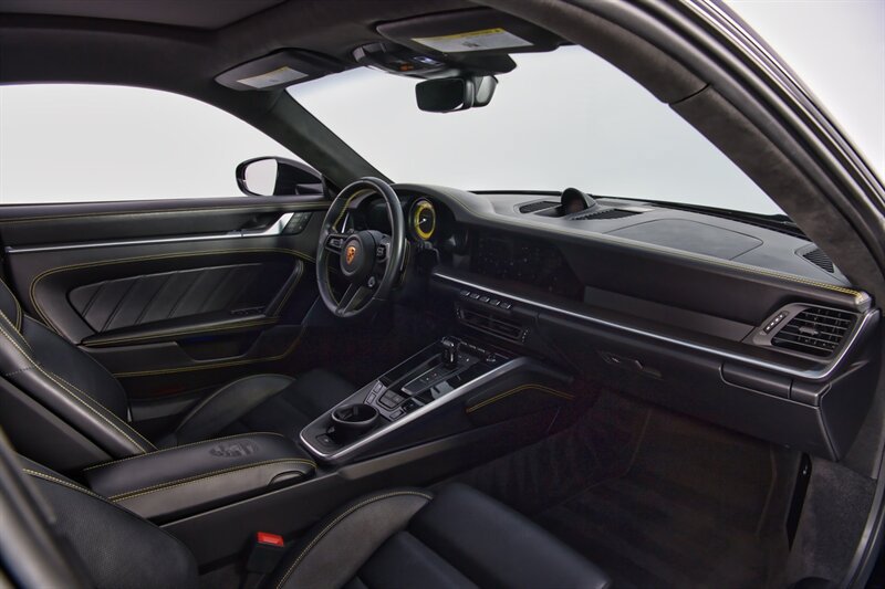 Used 2022 Porsche 911 Turbo S AWD/4WD image 27