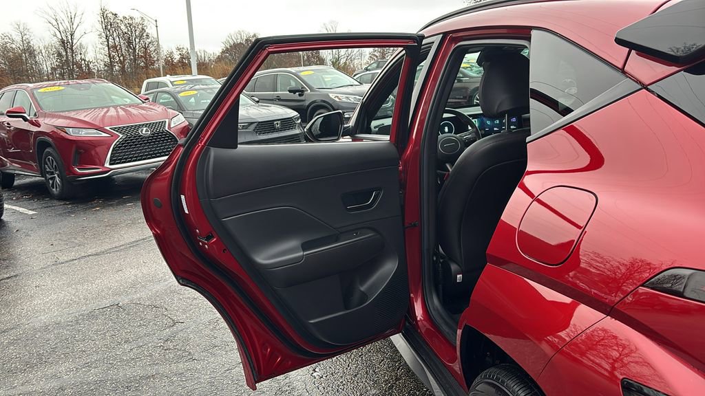 Used 2025 Hyundai Kona N Line S image 28