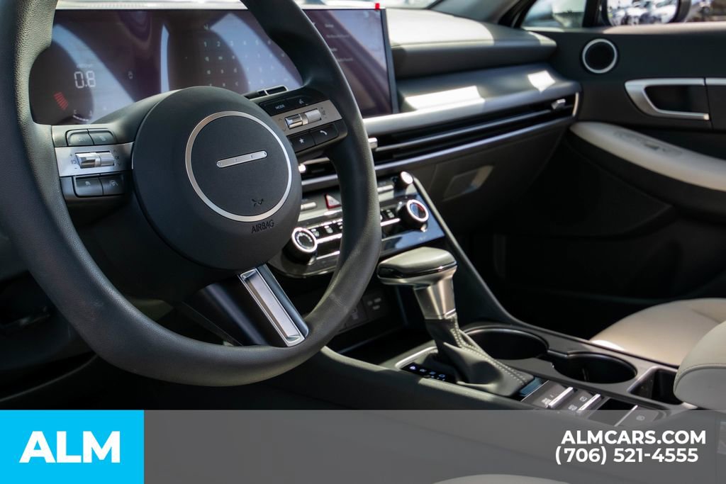 Certified 2025 Hyundai Sonata SE image 18