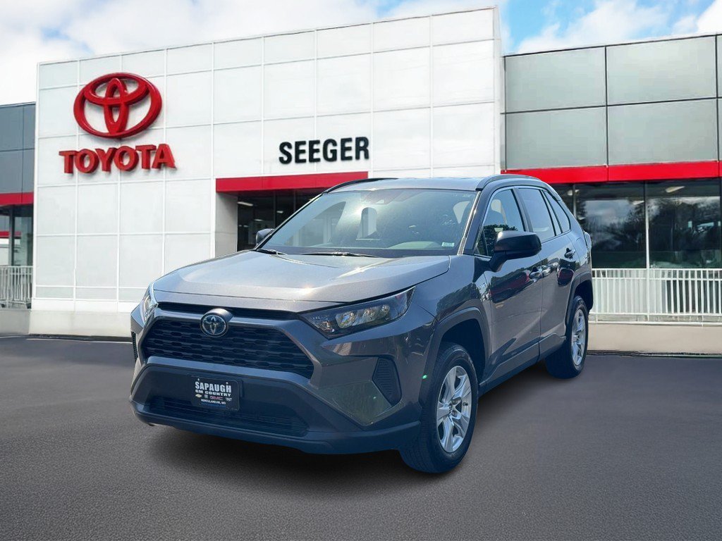 Used 2020 Toyota RAV4 LE AWD/4WD image 11
