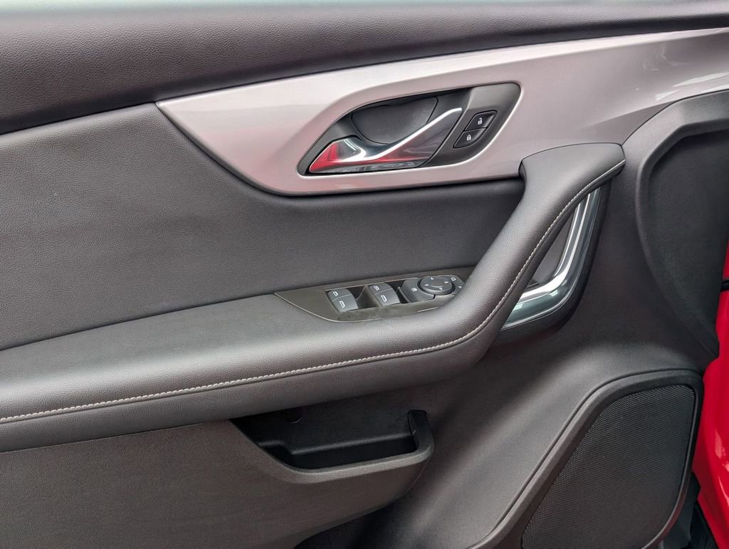 Used 2023 Chevrolet Blazer LT image 21