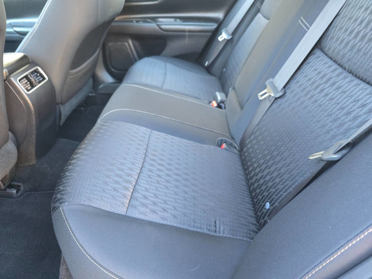 Used 2017 Nissan Altima 2.5 SV w/ Convenience Package image 16