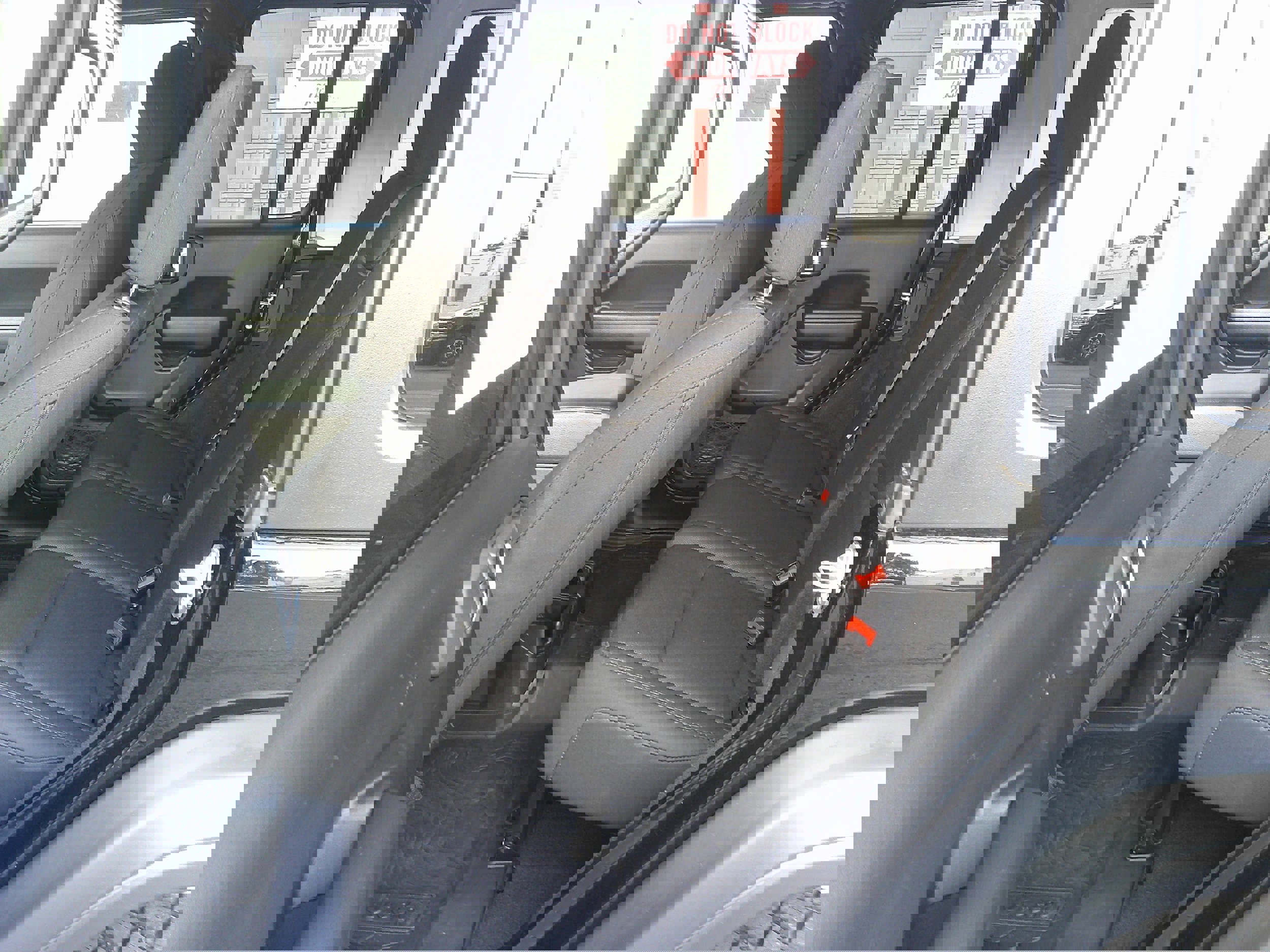 Used 2021 Jeep Wrangler Unlimited Sport image 16