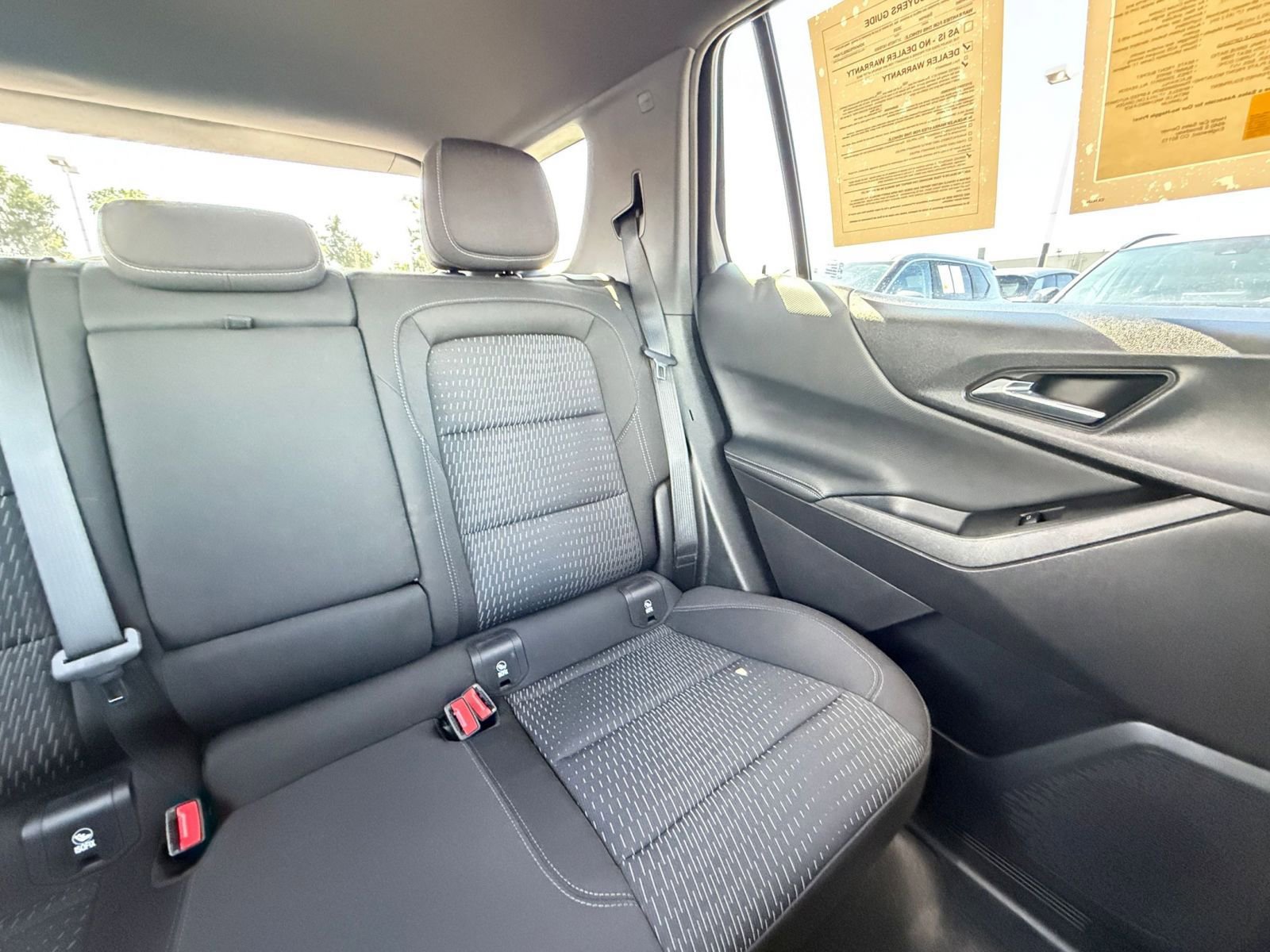 Used 2025 Chevrolet Equinox LT AWD/4WD image 36