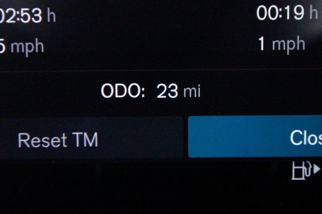 Certified 2025 Volvo XC90 B6 Plus w/ Protection Package Premier image 5