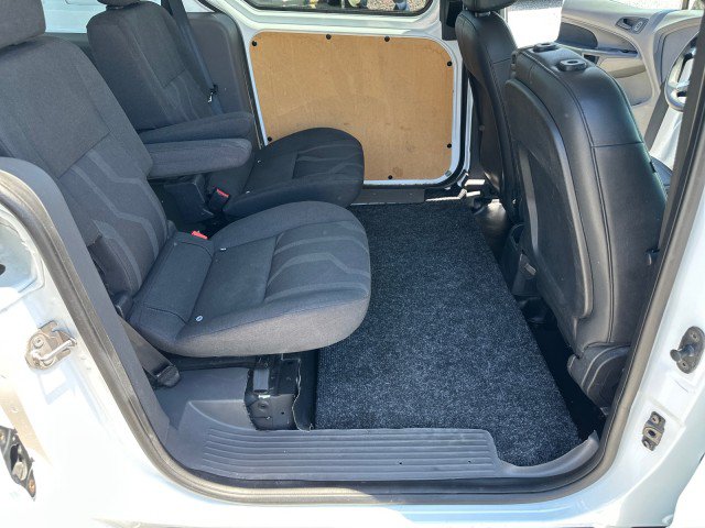 Used 2019 Ford Transit Connect XL FWD image 24