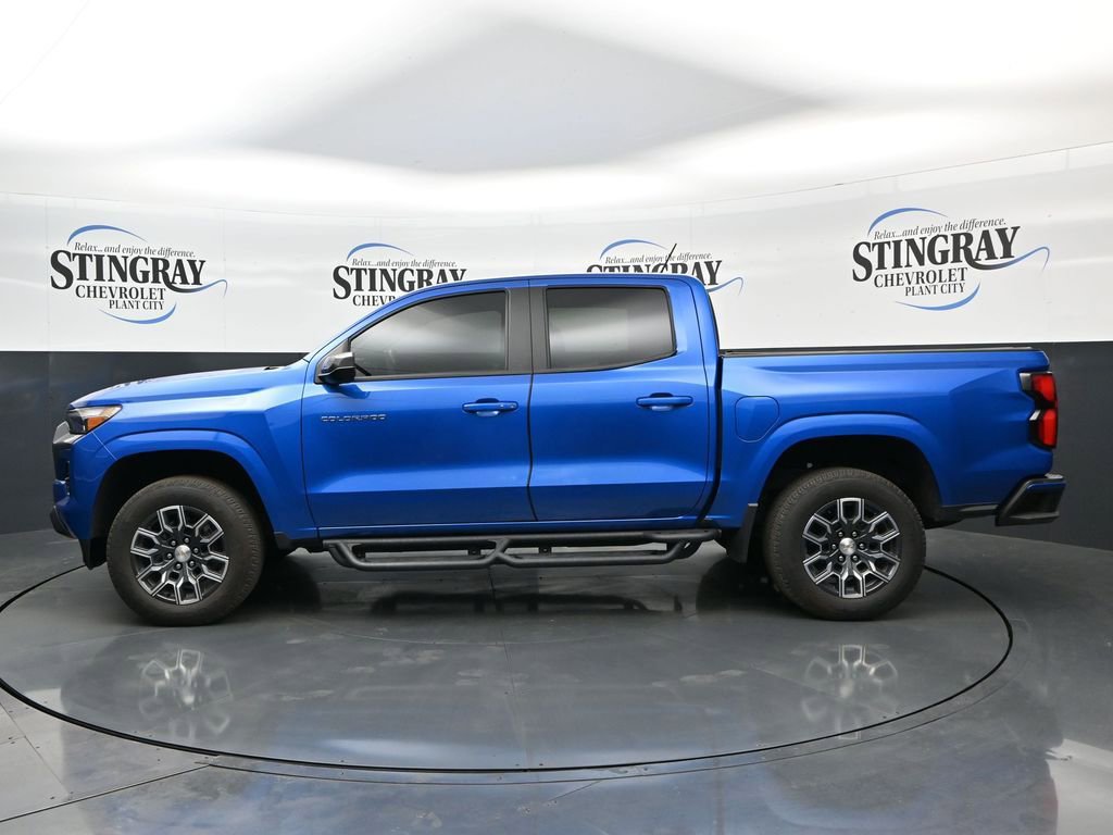 Used 2024 Chevrolet Colorado LT w/ LT Convenience Package III RWD image 4
