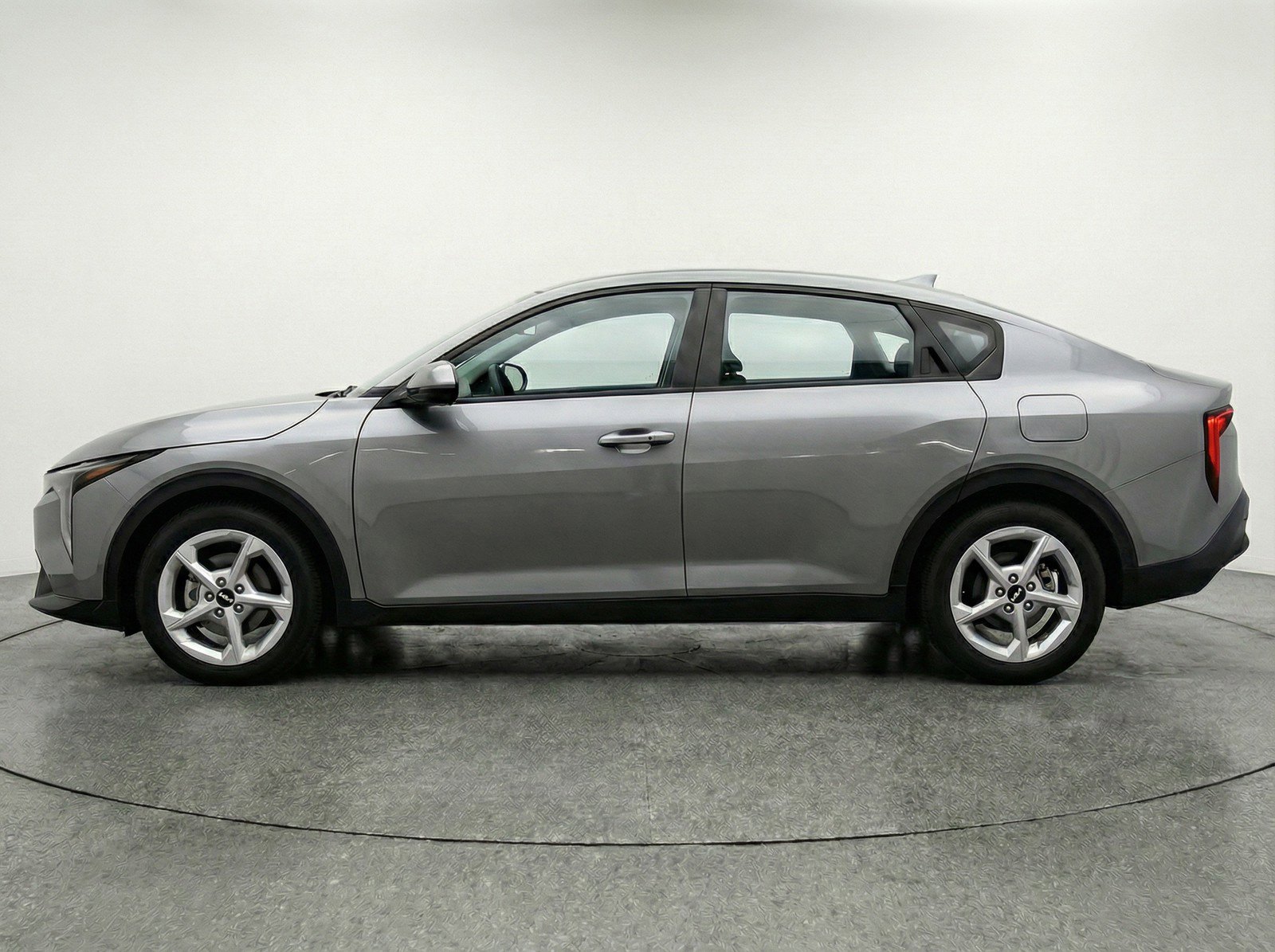 Used 2025 Kia K4 FWD image 5