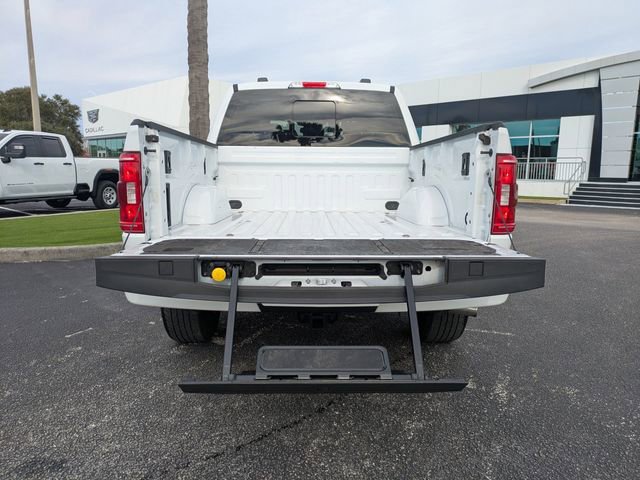 Used 2023 Ford F150 XLT w/ Equipment Group 302A High image 17