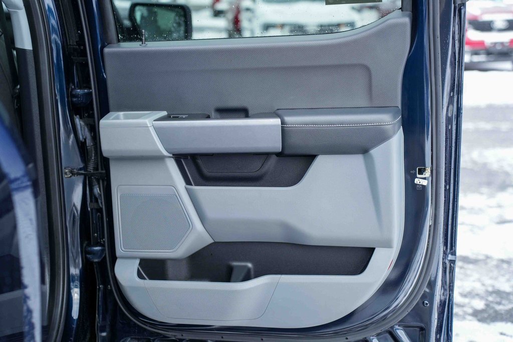 Used 2022 Ford F150 XLT w/ XTR Package image 18