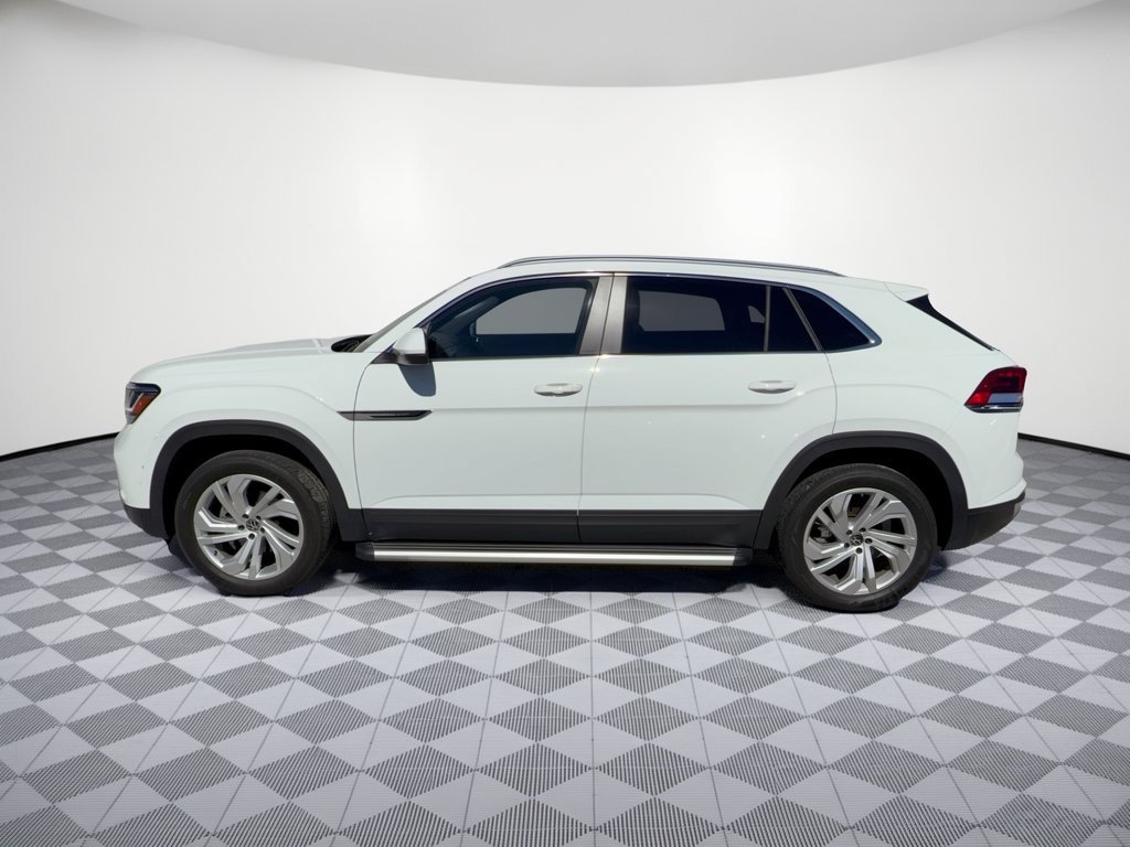 Used 2021 Volkswagen Atlas Cross Sport SEL FWD image 2