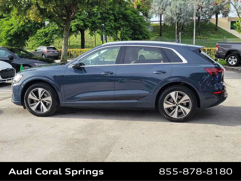 Certified 2024 Audi Q8 e-tron Premium Plus AWD/4WD image 11