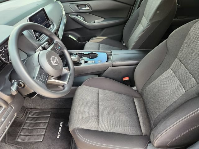 Used 2024 Nissan Rogue SV FWD image 12