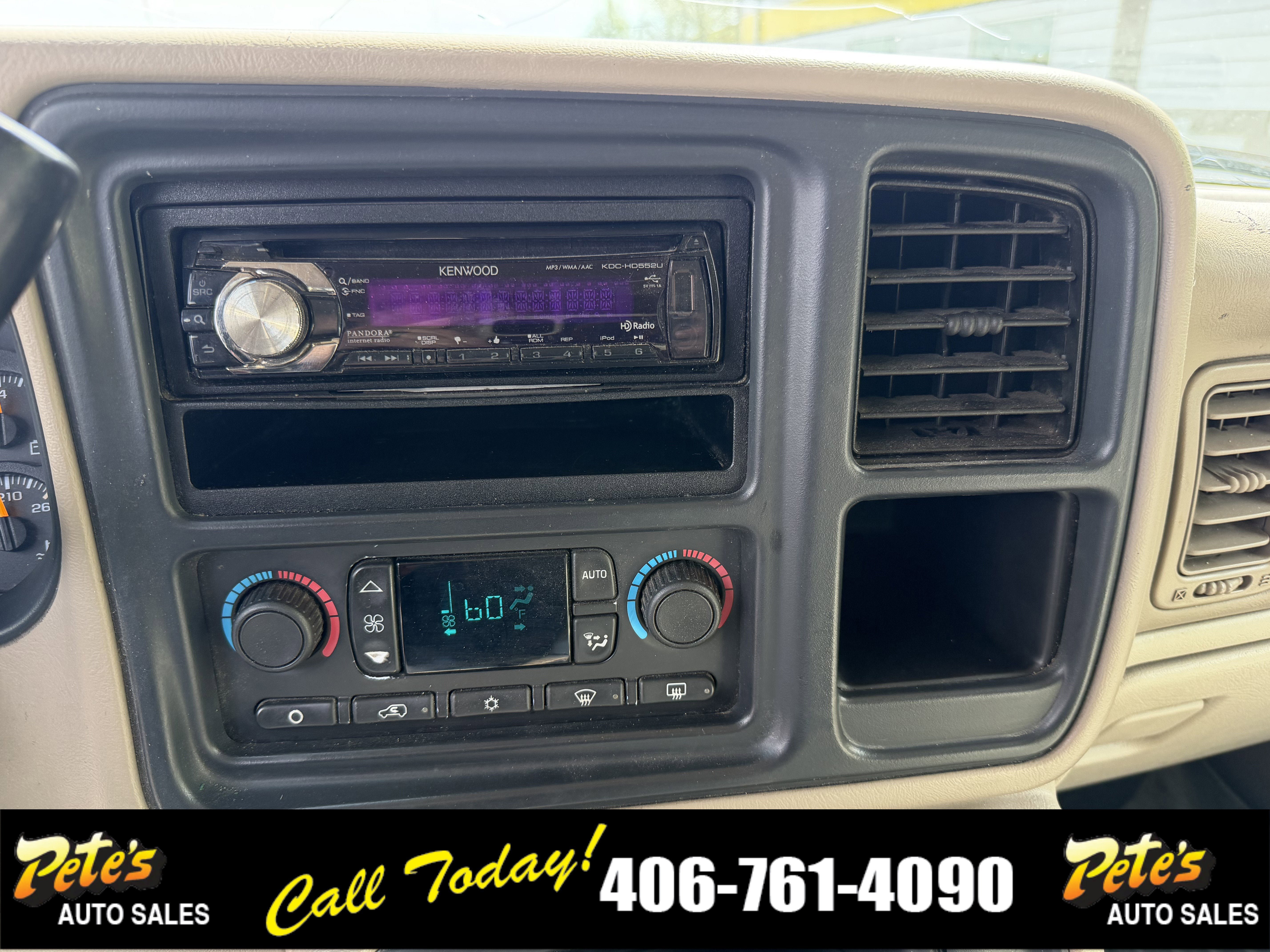 Used 2005 GMC Yukon SLT w/ SLT Preferred Equipment Group AWD/4WD image 23
